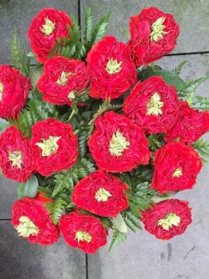 Rode Rozen Met Groen Boeket